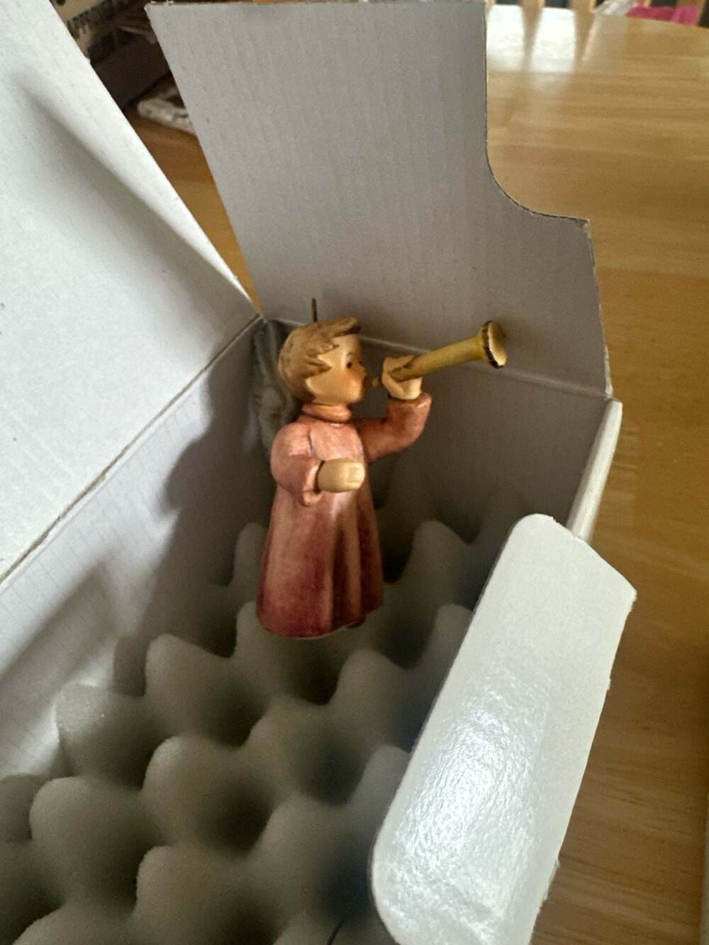 Hummel Goebel 'A Joyful Noise' Ornament Hum 598 First Issue 1999